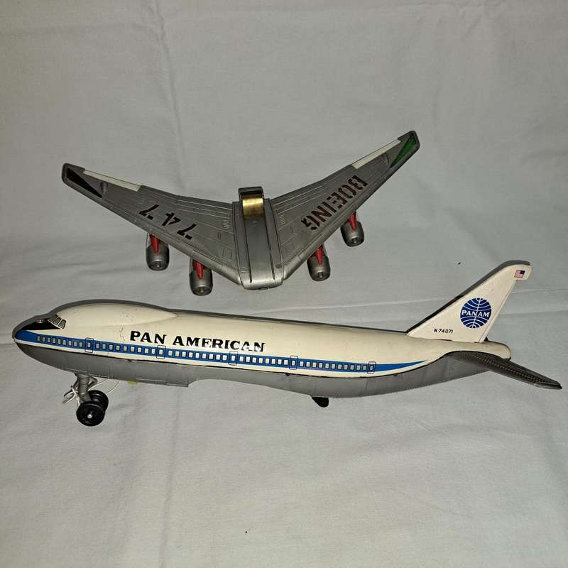 Tin Tinplate Boeing 707 Panam Jet Passenger Plane - No N74071