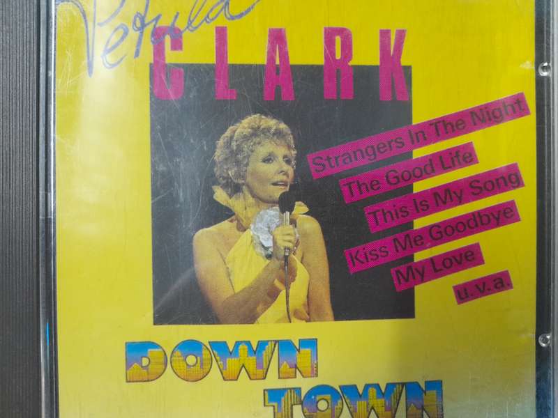 Petula Clark - Down Town