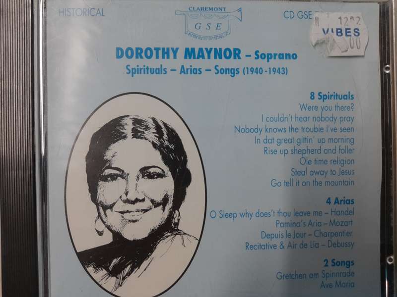 Dorothy Mnaynor - Soprano