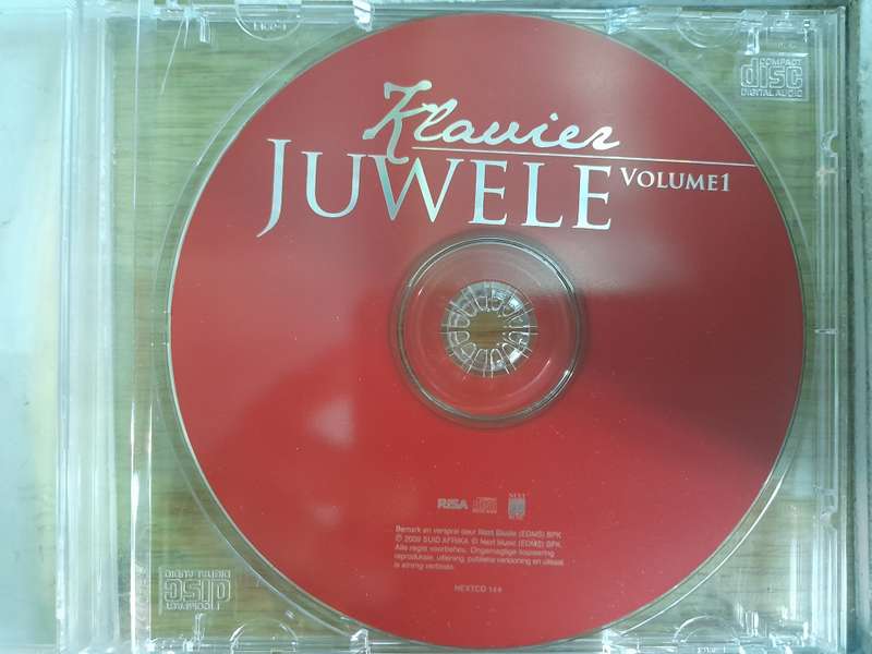Klavier Juwele - Volume 1  (No Jewel Case Sleeves)