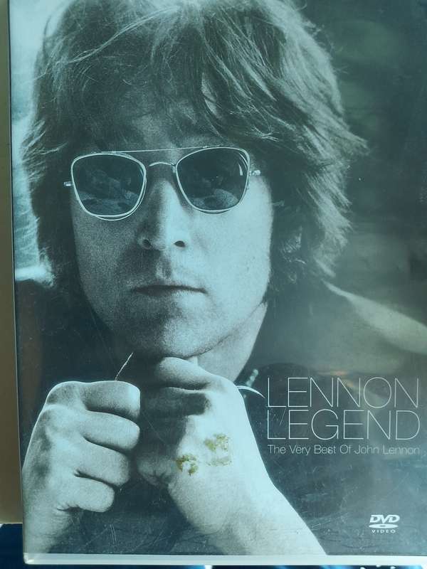 DVD: John Lennon - Lennon Legend