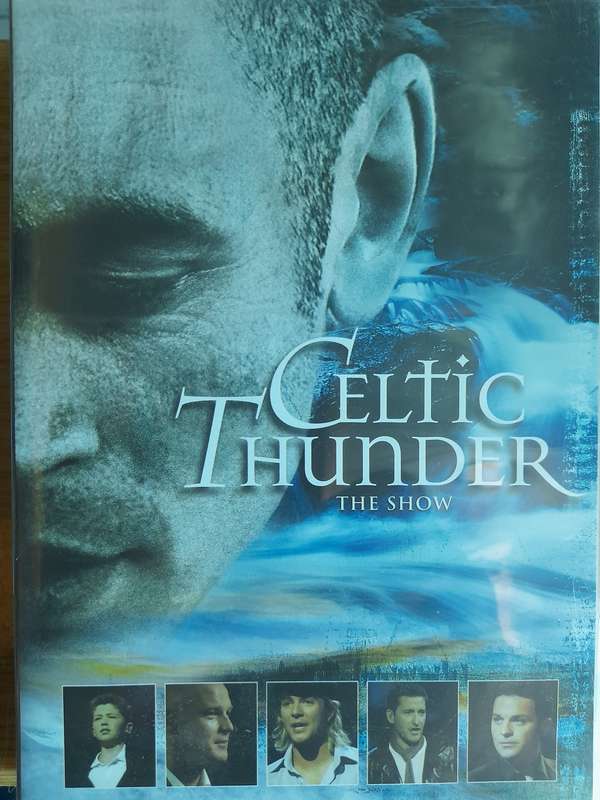 DVD: Celtic Thunder - The Show