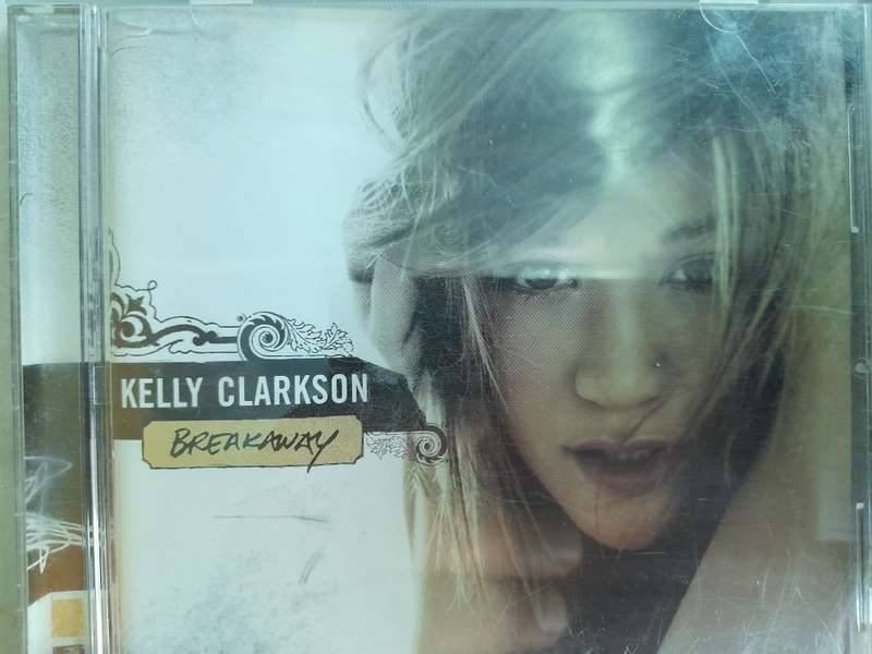 Kelly Clarkson - Breakaway