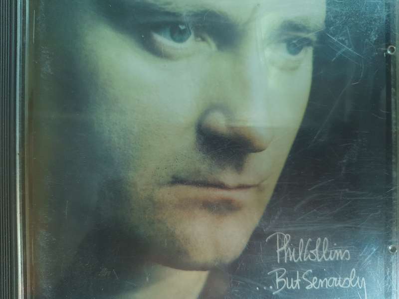 Phill Collins - But seriously