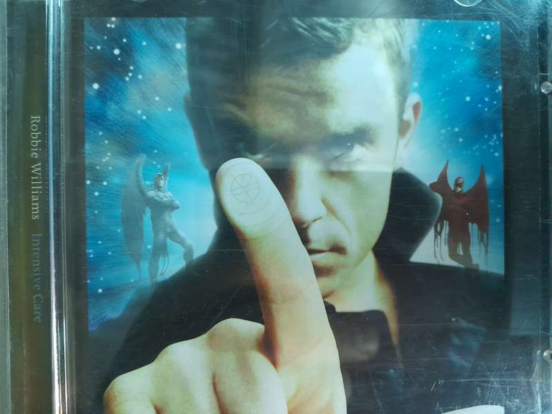 Robbie  Williams - intensive care