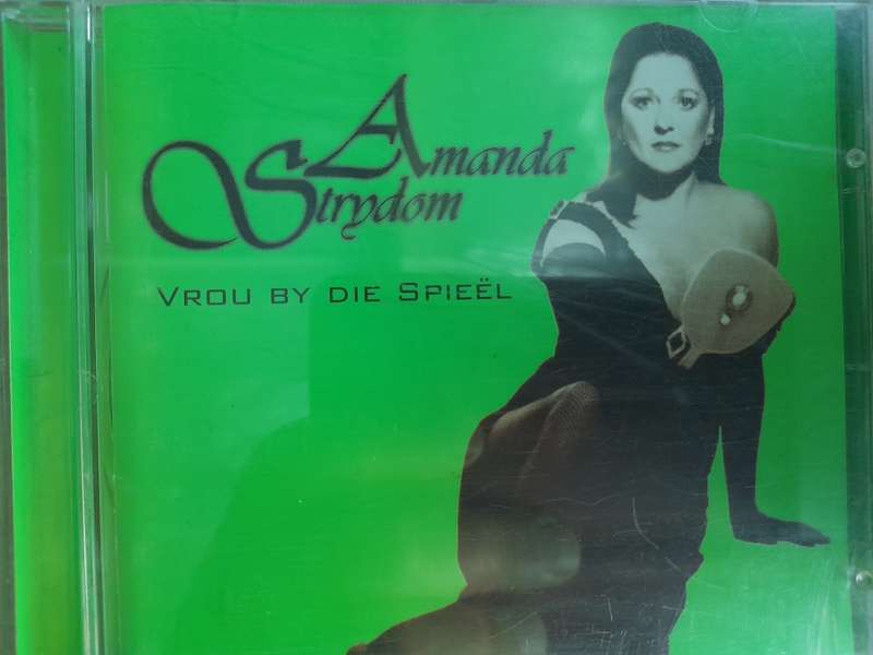 Amanda Strydom - Vrou by die Spieel