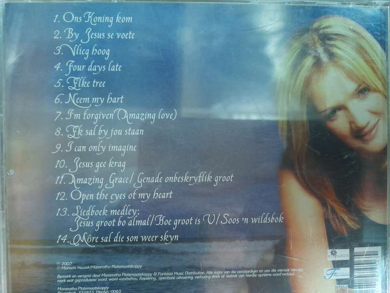Juanita Du Plessis - Vlieg hoog - Gospel Album Vol.2