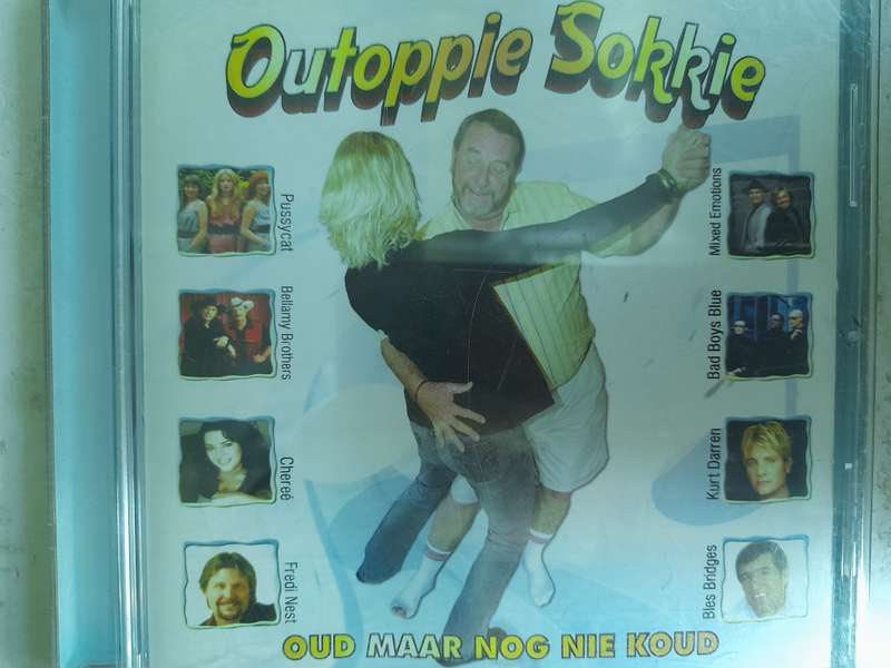 Outoppie Sokkie - Oud maar nog nie koud