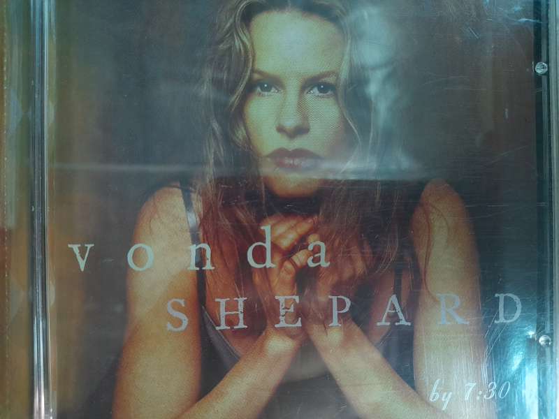 Vonda Shepard - by 7:30