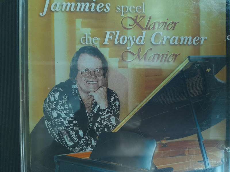 Jammies speel klavier die Floyd Cramer manier