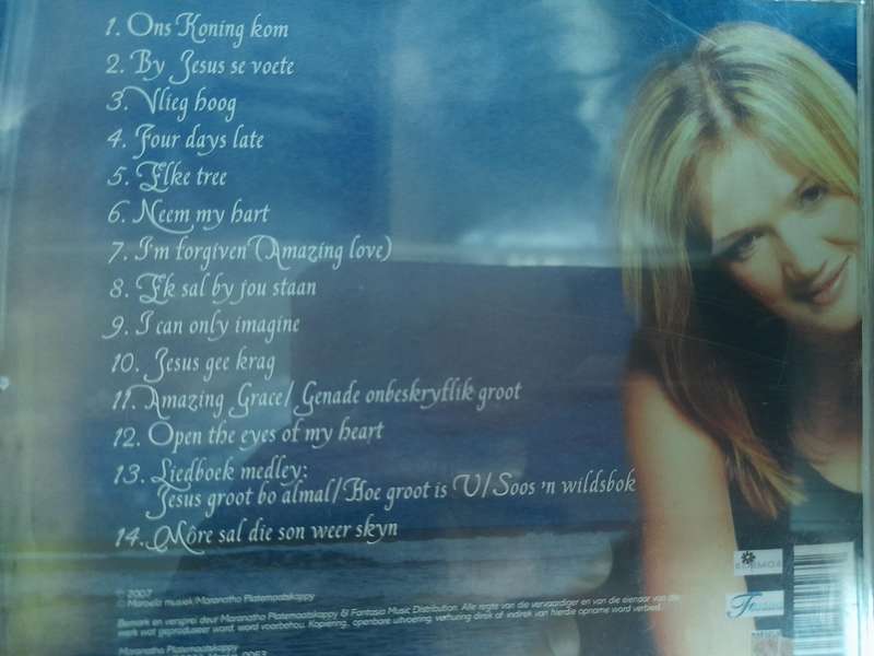 Juanita Du Plessis - Vlieg hoog - Gospel Album Vol.2