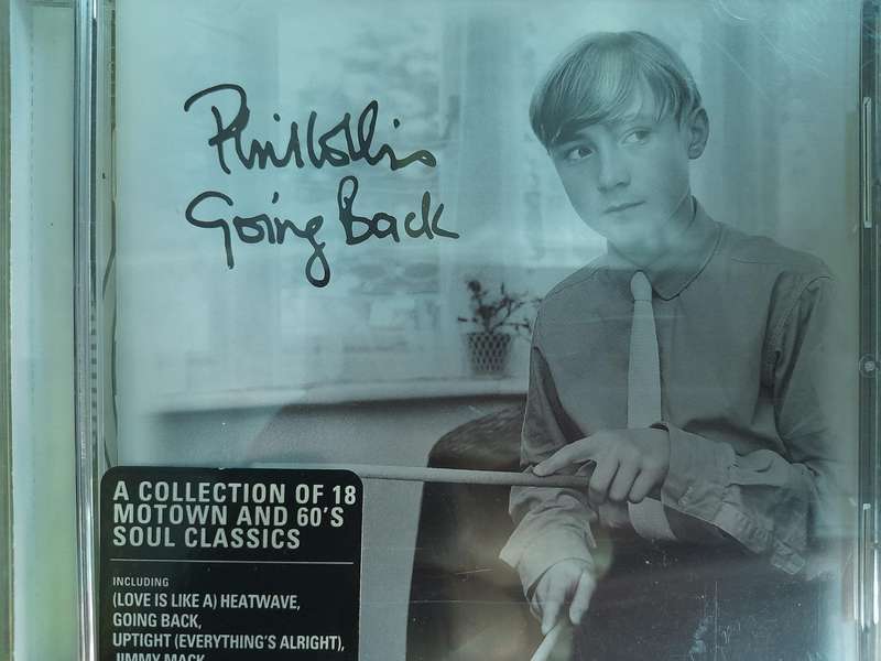 Phill Collins - Going Back