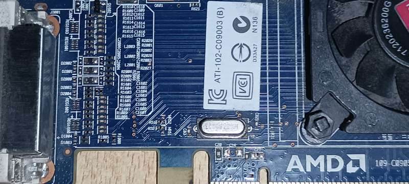 AMD Radeon HD5450 512mb