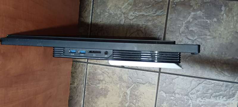 Lenovo All In One Model S400z I5 6th gen * Read description*