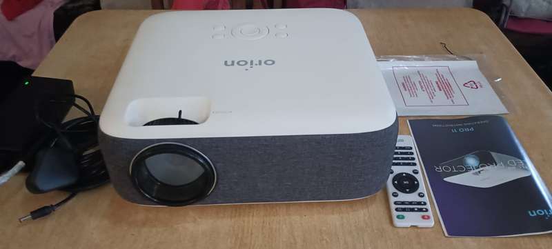 Projector Orion Pro 11