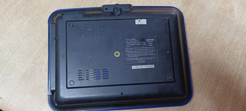 DVD player Harwa ( battery doesn't work)