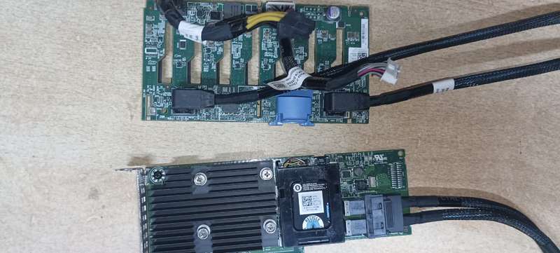 Dell PERC H755 RAID Controller card 405-AAXT with cables and extras