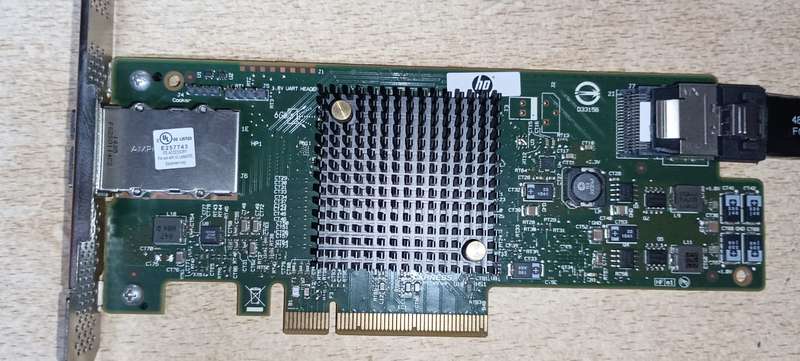 HP 9217-4i4e-HP- FH PCIe-x8 RAID Controller