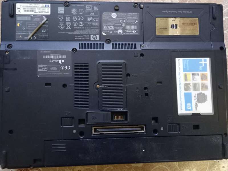 HP Compaq nc8340 Laptop