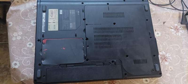 LG FE Express Dual laptop