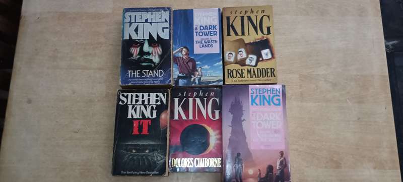 Stephen King Books x 6