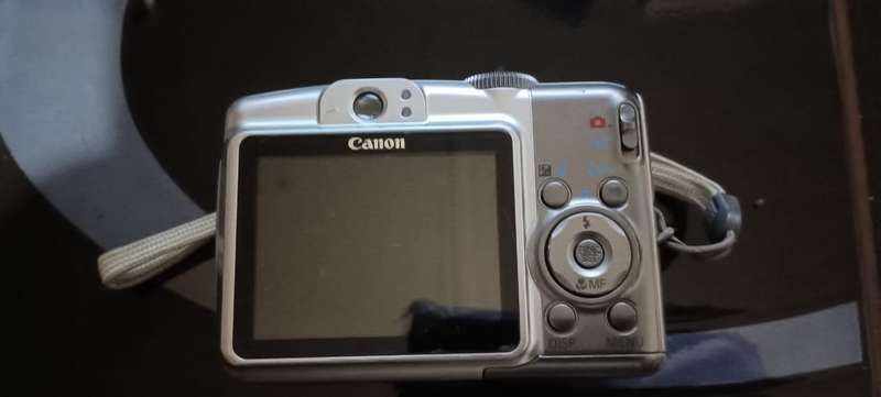 Canon Powershot A720 is