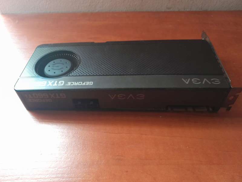 EVGA GeForce GTX 660 TI 2GB GDDR5 DVI, DisplayPort, HDMI