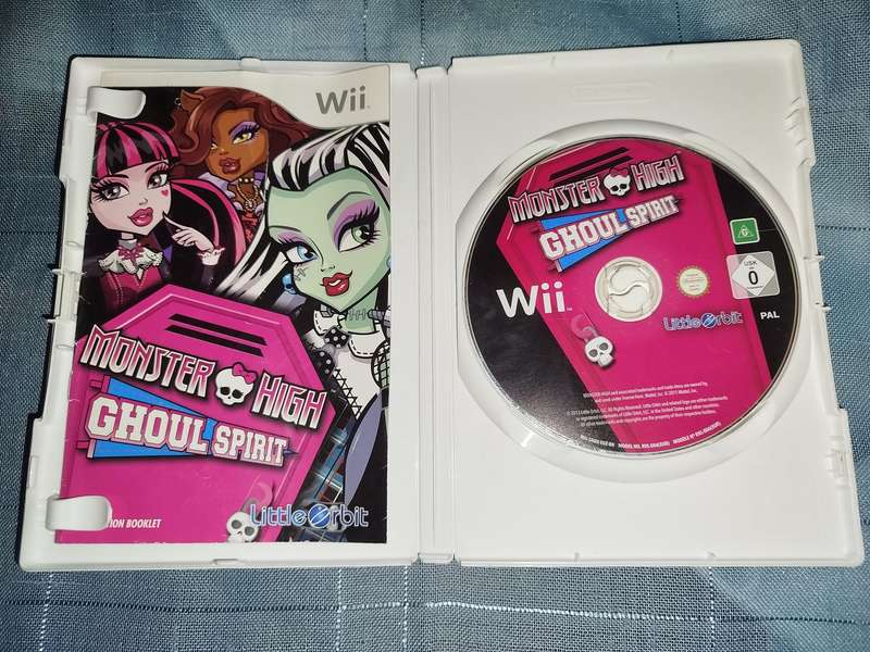 Wii Game Bundle