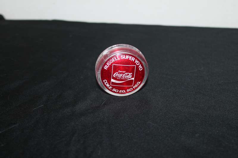 Russell Super Yoyo Coke