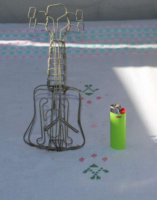Small Wire Guitar