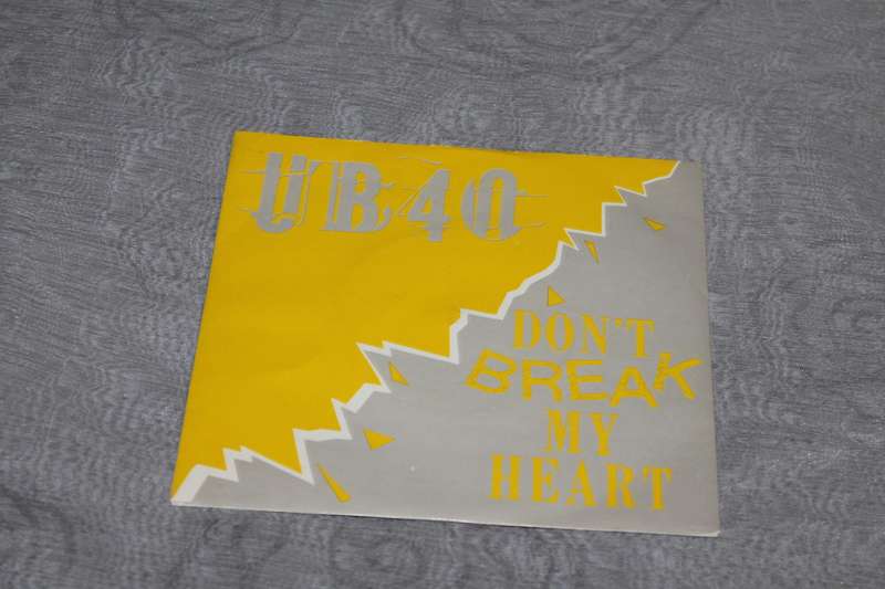 UB 40 Don't Break my heart 7 single