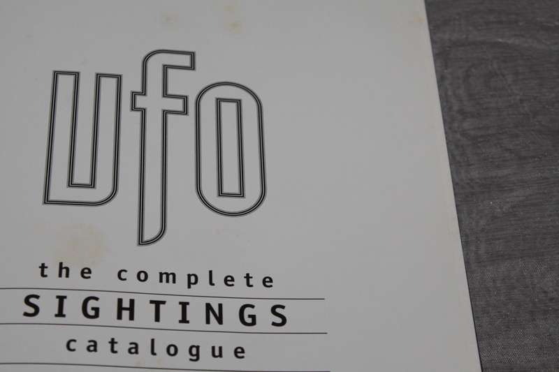 UFO The Complete Sightings Catalogue Peter Brookesmith