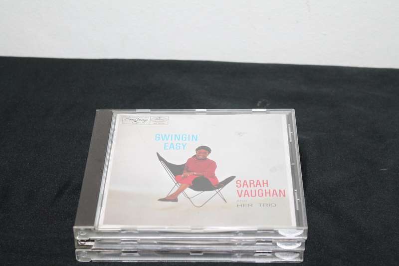 Sarah Vaughan Swingin' Easy