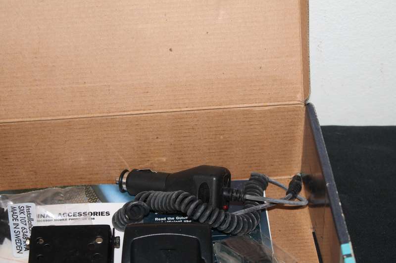 2 Siemens Cell Phones Spares