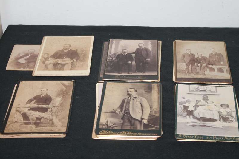 25 Old Photo graphs