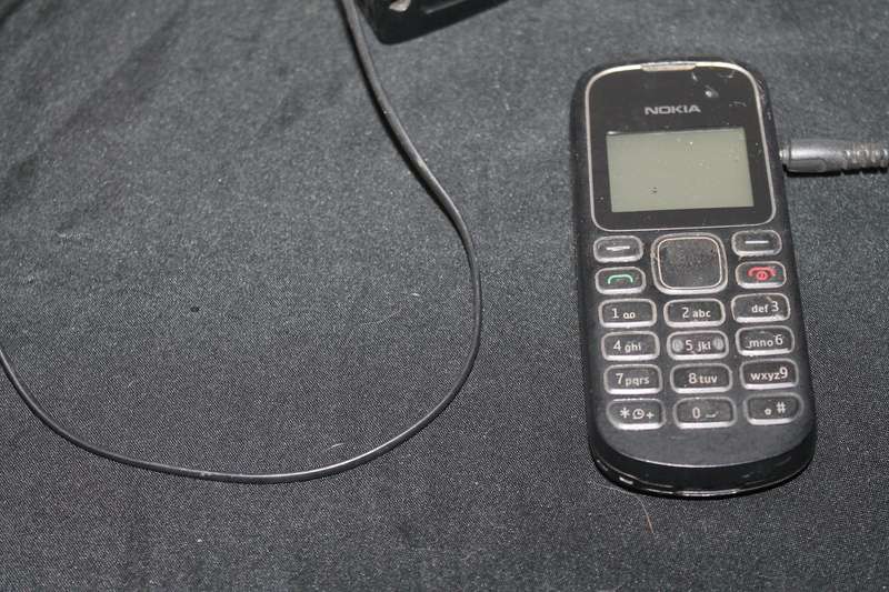 Nokia Cellphone with Charger Spares