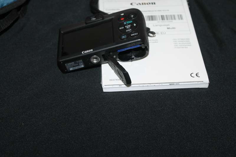 Canon Power shot A1400