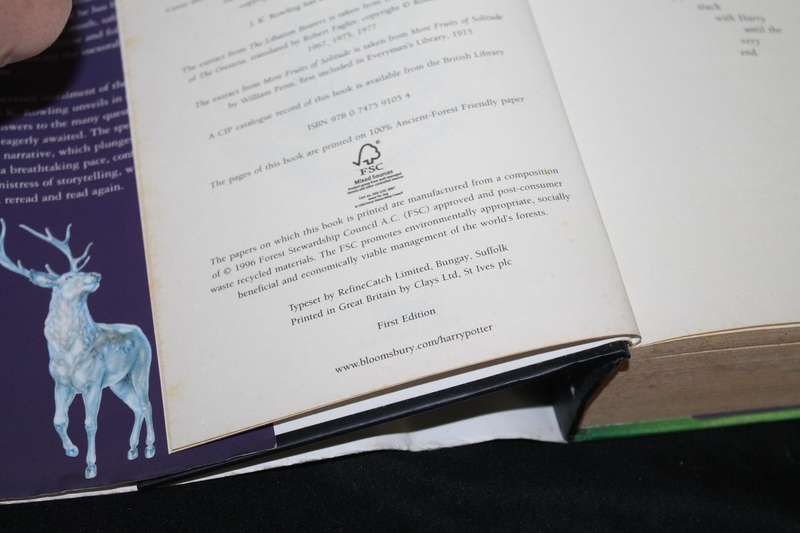 J K Rowling Harry Potter and the deadly Hallow