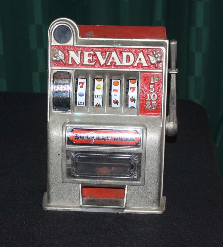Table Top Nevada One Arm Bandit