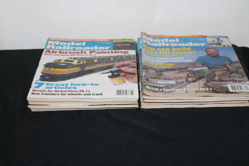 Model Railroader 12 Issues 1998