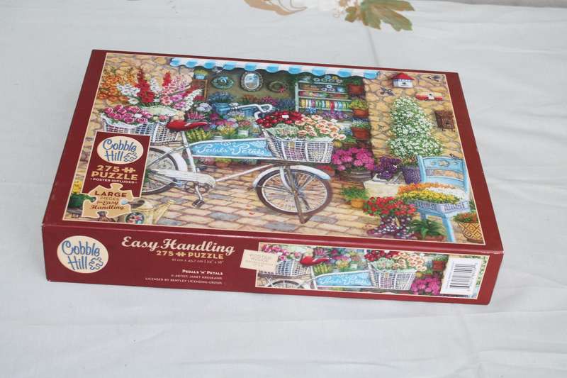 Cobble Hill 275 Puzzle Large Pieces