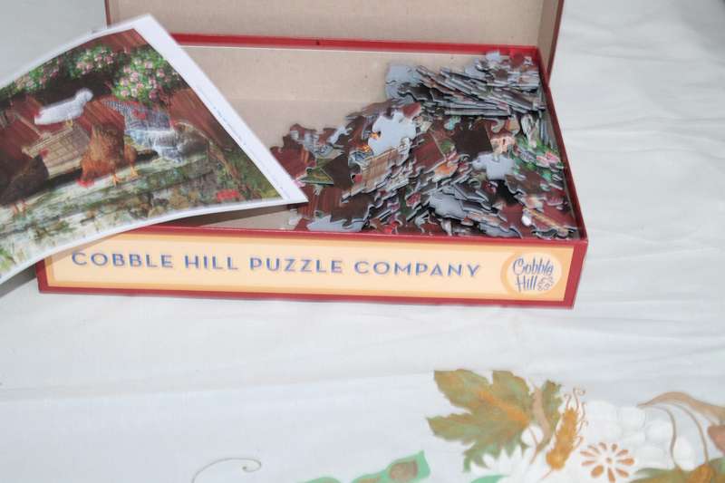 Cobble Hill 275 Puzzle Large Pieces
