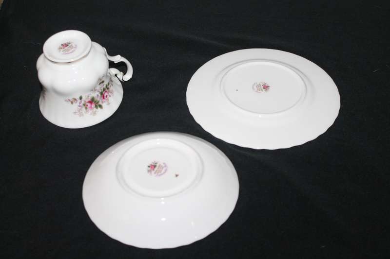 Royal Albert Lavender Rose Trio