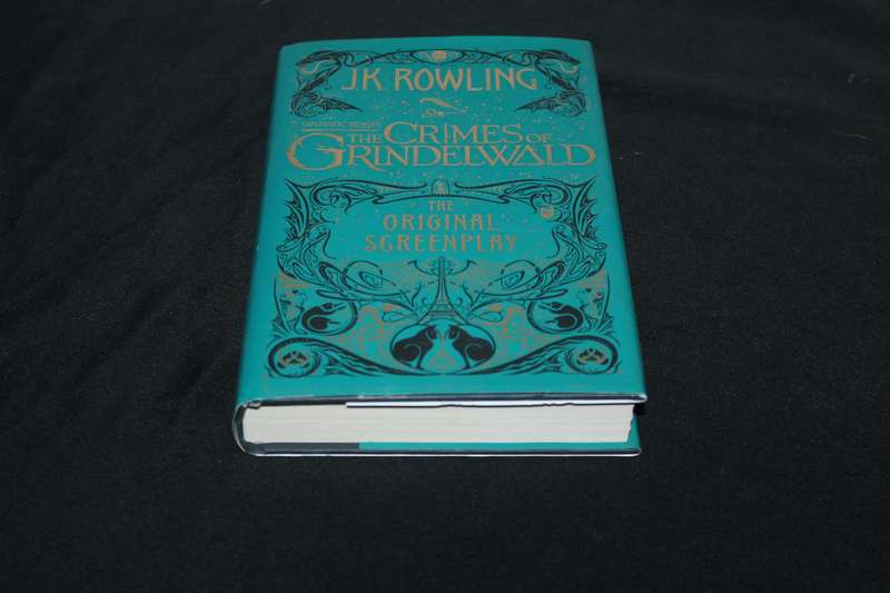 J K Rowling Crimes of Grindelwald