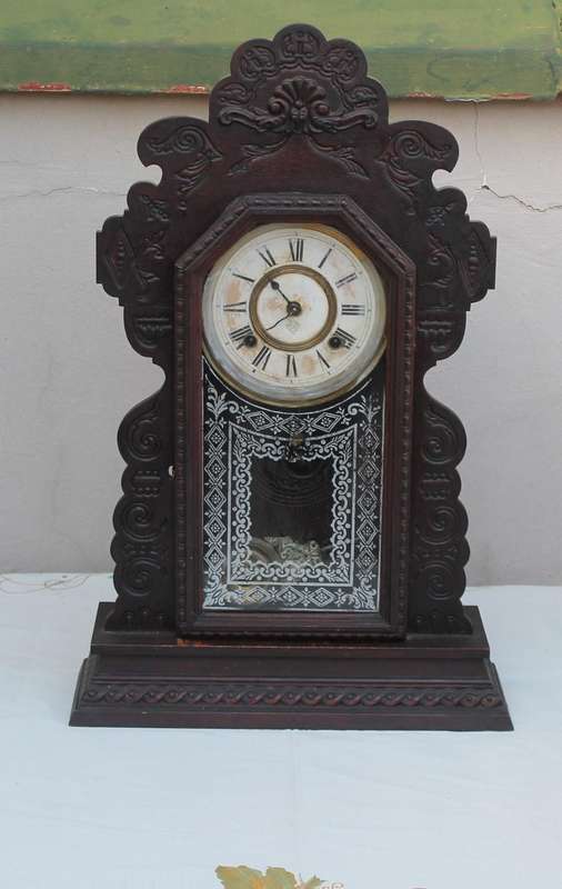 Mantle Clock