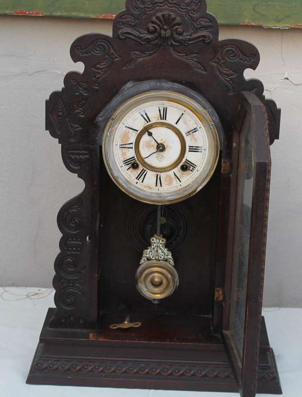 Mantle Clock