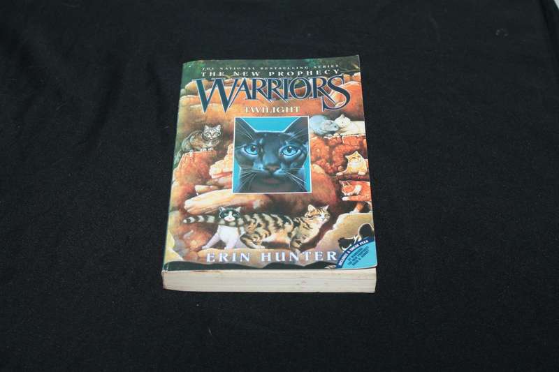 Erin Hunter Warrior Cats Twilight