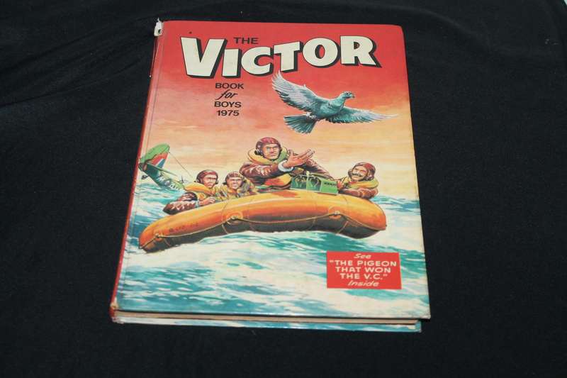 Victor annual for boys 1975