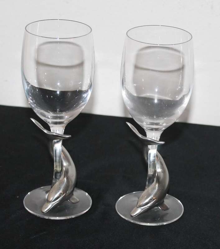 2 Frankli Wild Champagne Glasses with Dolphin Stems