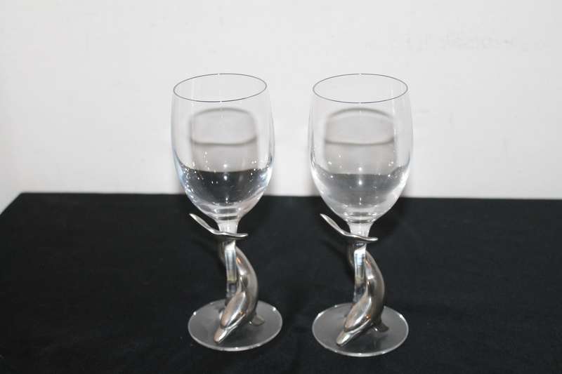 2 Frankli Wild Champagne Glasses with Dolphin Stems